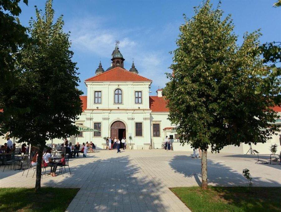 Hotel Monte Pacis In Pazaislis Kowno Zewnętrze zdjęcie