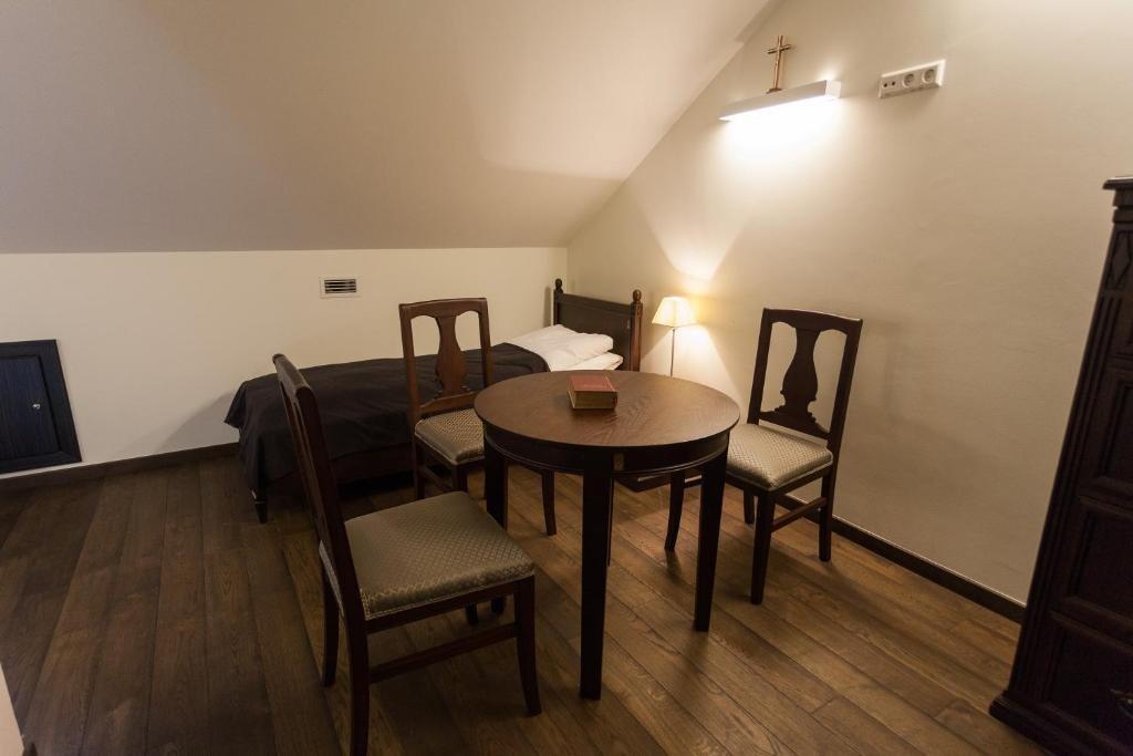 Hotel Monte Pacis In Pazaislis Kowno Zewnętrze zdjęcie