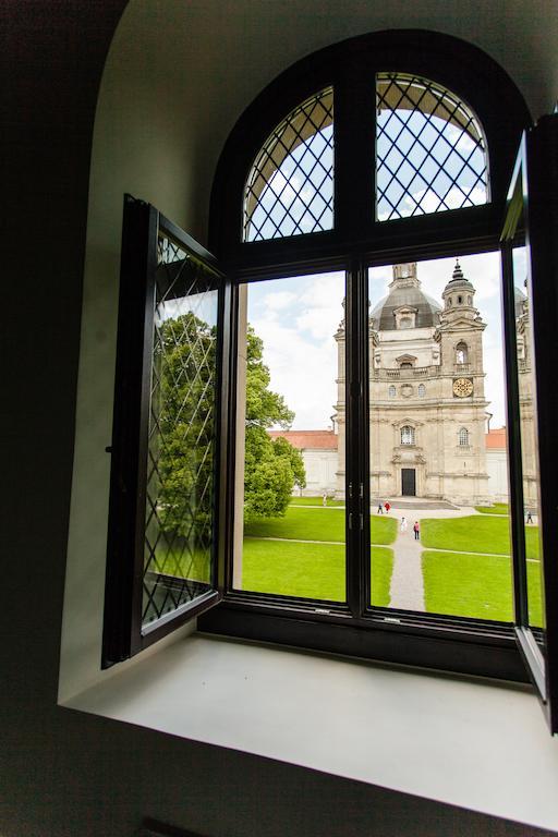 Hotel Monte Pacis In Pazaislis Kowno Zewnętrze zdjęcie